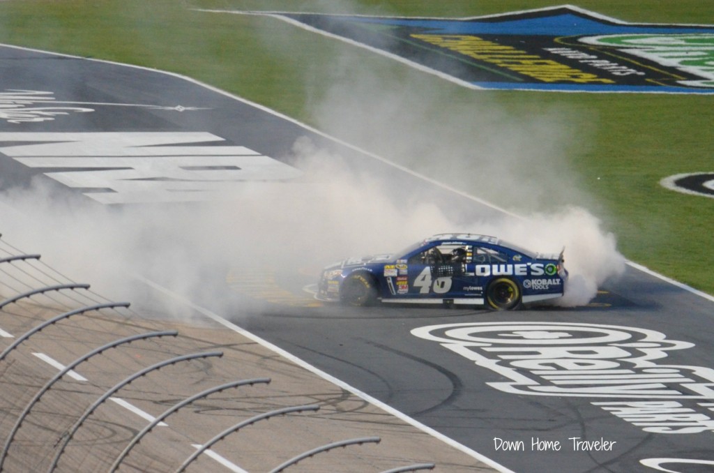 Jimmie Johnson Wins!