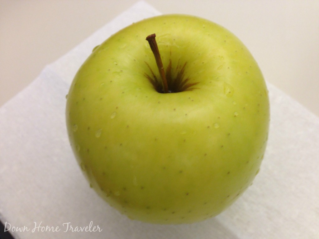 #catchthemoment365 #project365 #apple #fruit